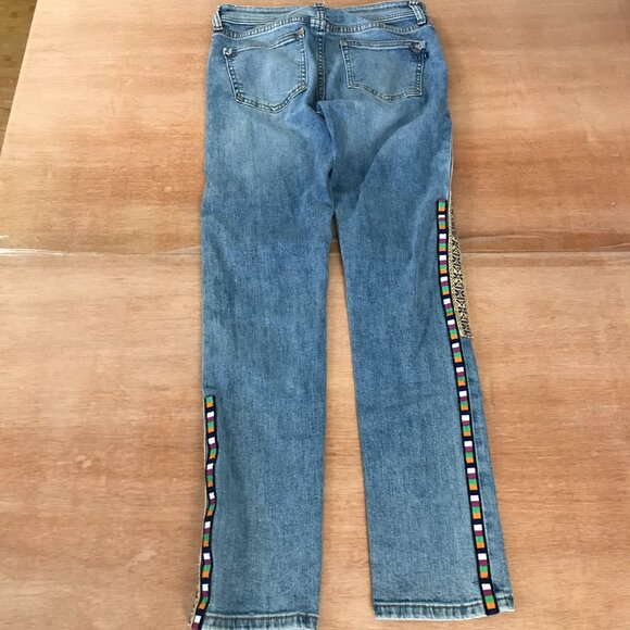 Pilcro Slim Boyfriend Crop Jeans Women 25 Blue Mid Rise Embroidered Aztec Denim - Picture 2 of 14